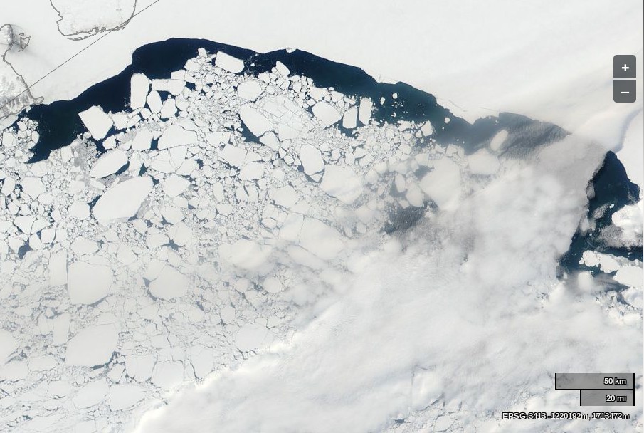 NASA Worldview “true-color” image of the East Siberian Sea on May 22nd 2014, derived from bands 1, 4 and 3 of the MODIS sensor on the Aqua satellite